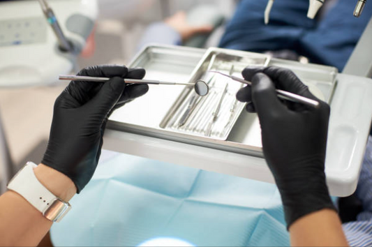 LifeGuard Black Nitrile 4 mil Medical/Industrial Gloves - Latex Free & Powder Free - 100/BX - 10BX/CS - Case of 1000 Gloves